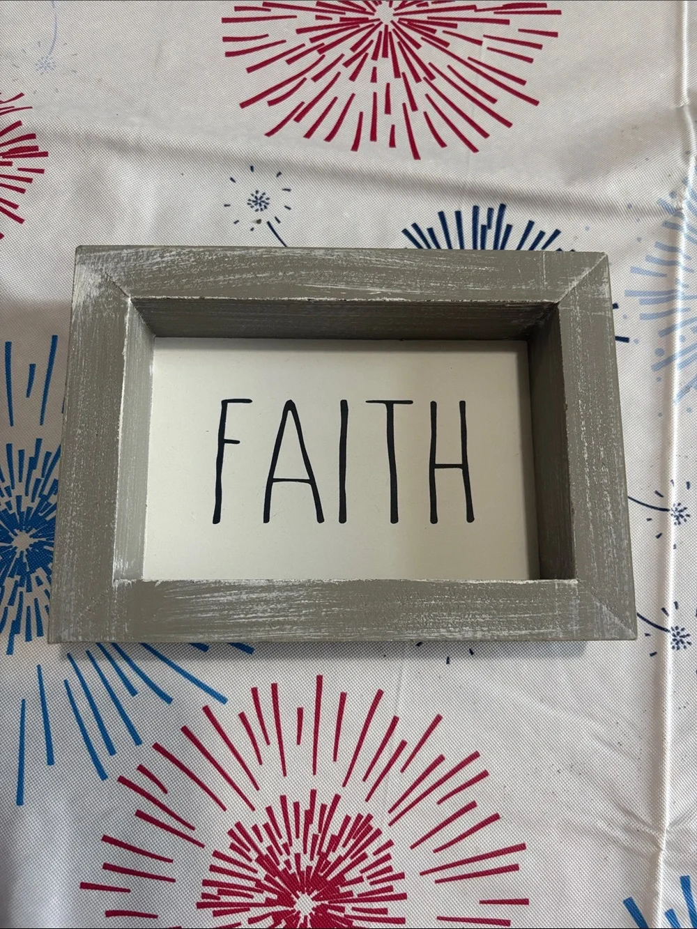 FAITH WALL HANGING/SHELF DECOR